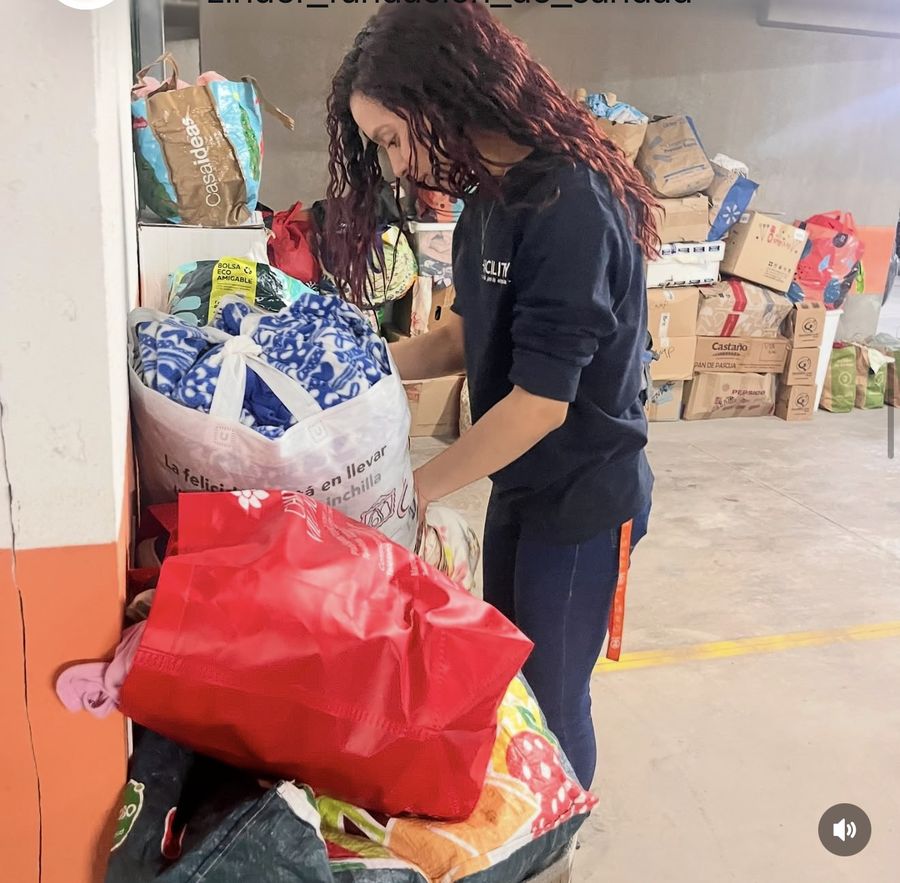 We are constantly collecting things to give to people in need. Would you like to join our team?